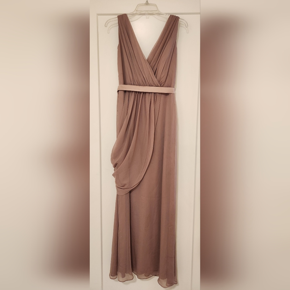 Lela Rose Bridesmaid Dress Taupe color, Size 8